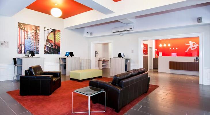 Chicago Getaway Hostel