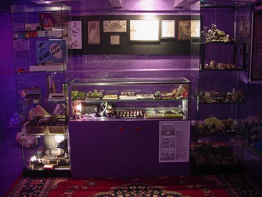 Electric Ladyland - the First Museum of Fluorescent Art