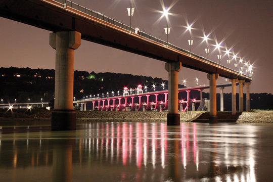 Big Dam Bridge