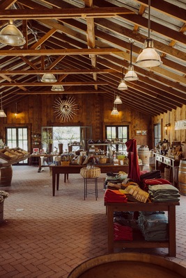 Buttonwood Farm Winery & Vineyard