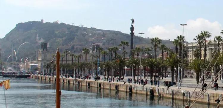 Escultura al Moll de la Fusta