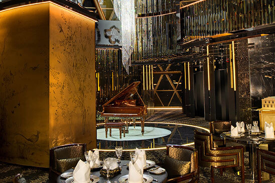 Robuchon au Dome