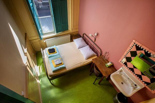 Strowis Budget Hostel