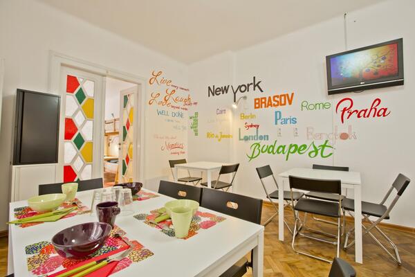Centrum House Hostel & Bar