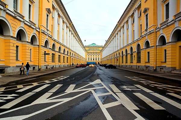 Architect Rossi Street (Ulitsa Zodchego Rossi)