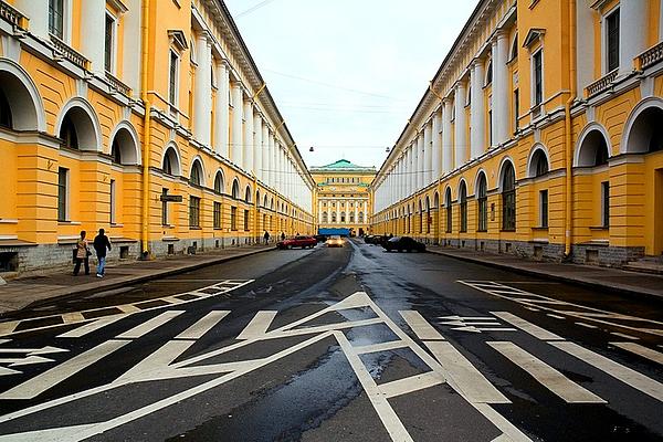 Architect Rossi Street (Ulitsa Zodchego Rossi)