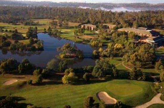 Country Club Tasmania