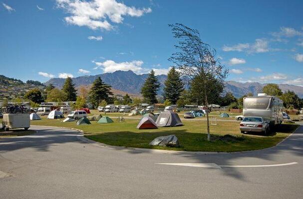 Hampshire Holiday Parks - Queenstown Lakeview