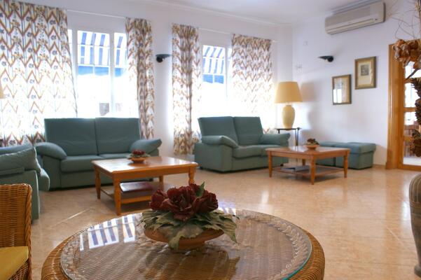 Geminis Hotel