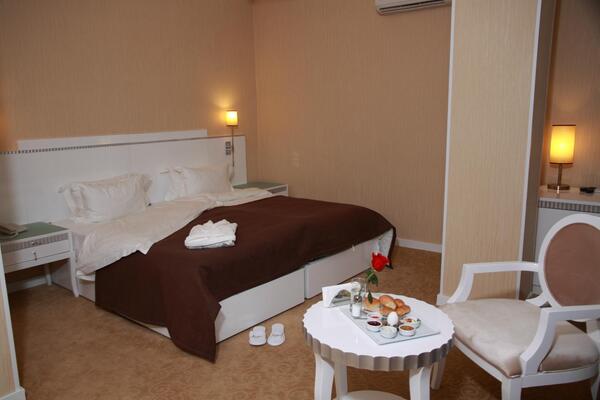 Amber Hotel