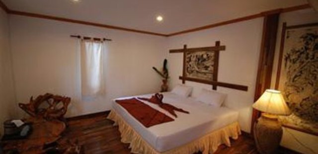 Tropical Garden Bungalows
