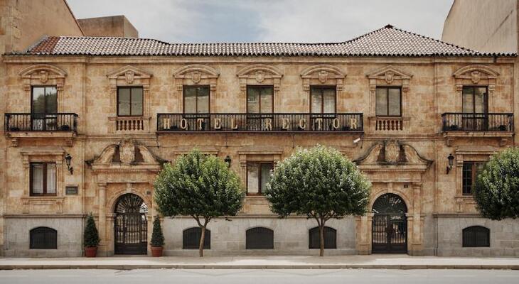 Hotel Rector