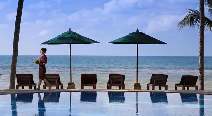 Outrigger Koh Samui Beach Resort