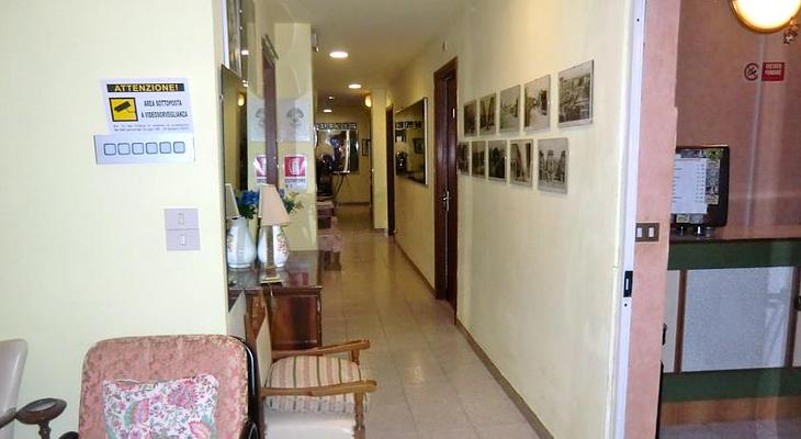 Hotel Sara
