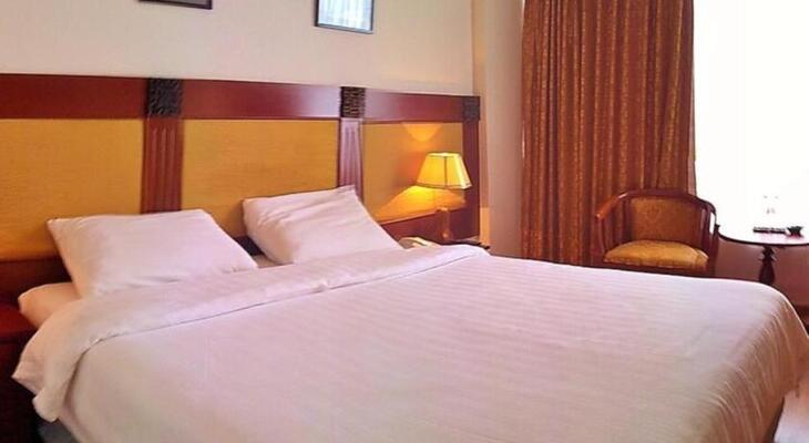 Imperial Garden Villa & Hotel