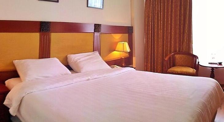 Imperial Garden Villa & Hotel