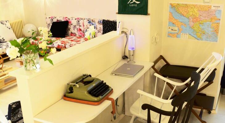 Lounge Hostel