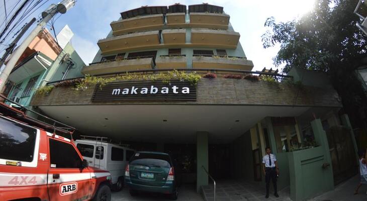Makabata Guesthouse & Cafe