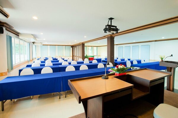 Kaw Kwang Beach Resort