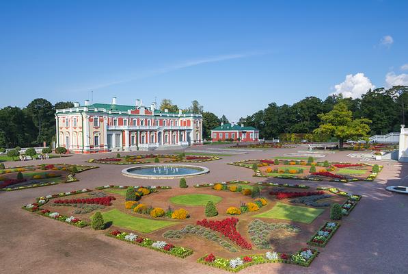 Kadriorg Palace