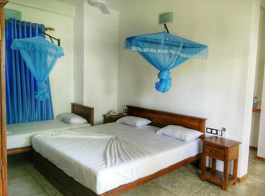 Blue Turtle Hotel