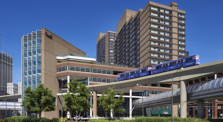 Courtyard by Marriott Detroit Downtown