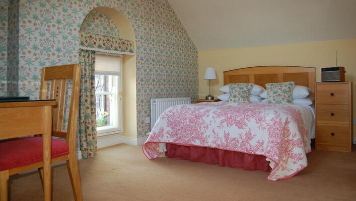 Ravenhill House