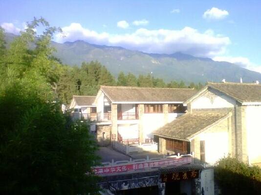 Fengyue Landscape Inn