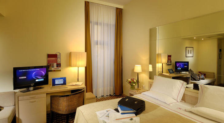 Phi Hotel Bologna