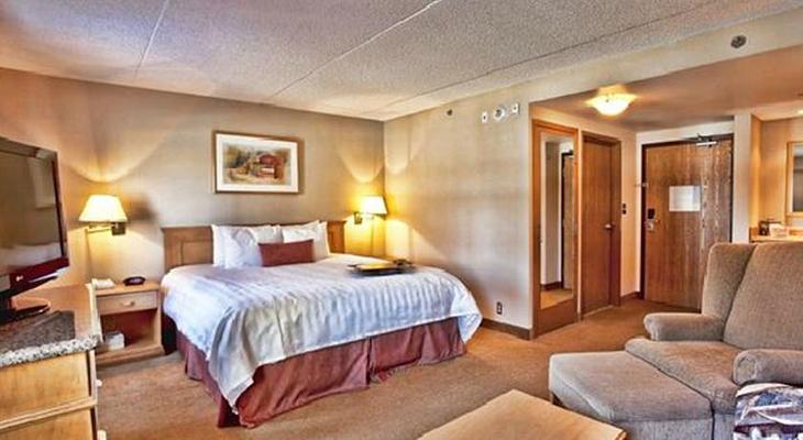 Humphry Inn & Suites