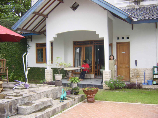 Dewi Homestay