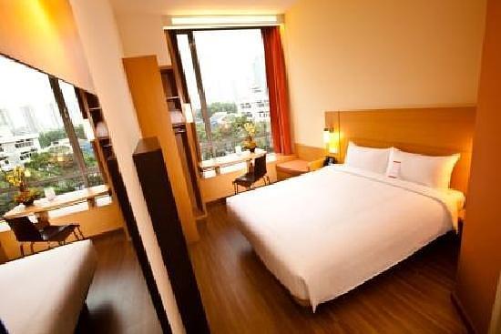 Ibis Singapore Novena