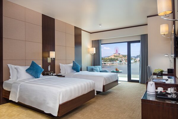Wyndham Legend Halong