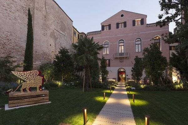 Palazzo Venart Luxury Hotel