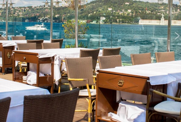 Park Fora Fish and Seafood Restaurant