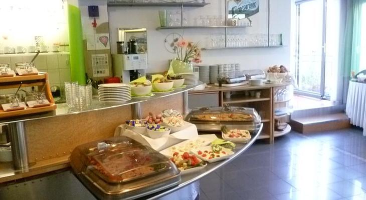 Abalon Hotel Ideal