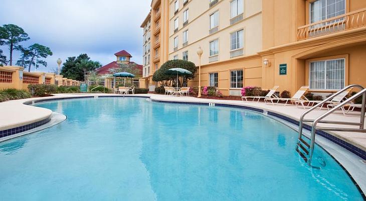 La Quinta Inn & Suites by Wyndham Panama City