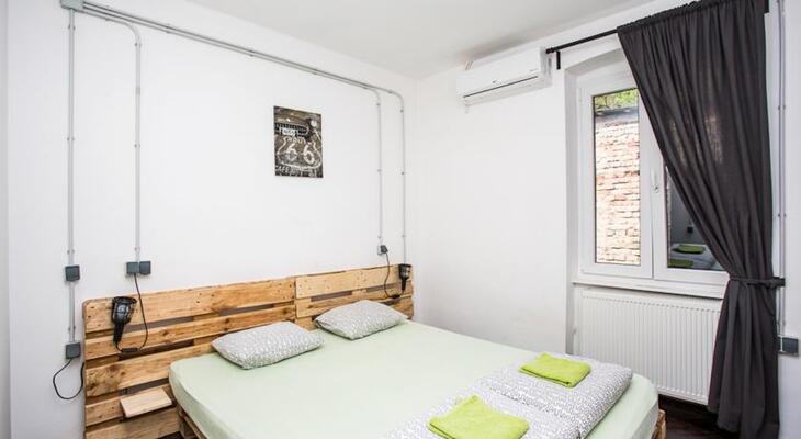 Swanky Mint Hostel