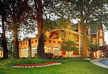 Glidden House