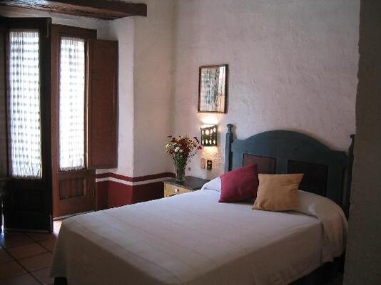 Hotel Azucenas
