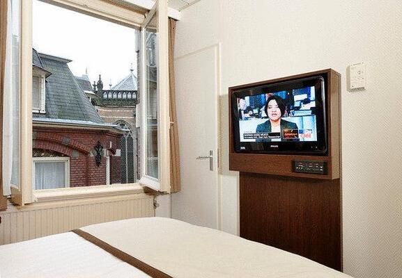 Best Western Dam Square Inn