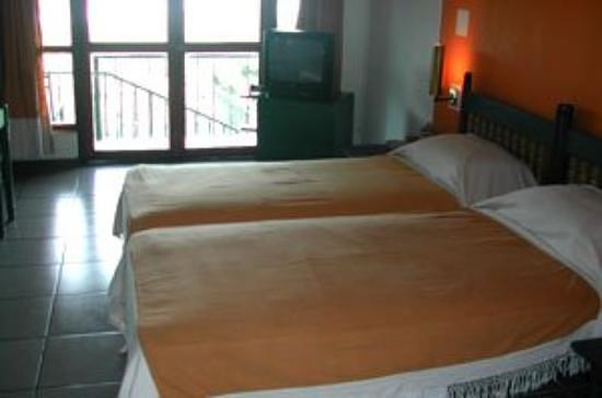 Giritale Hotel