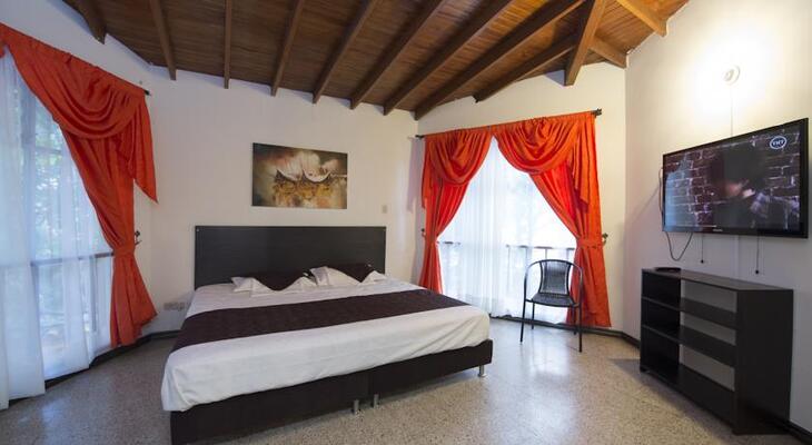 Grand Hostel
