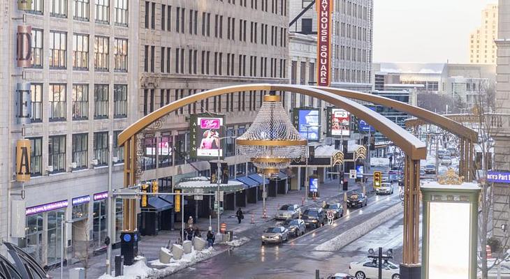 Crowne Plaza Cleveland at Playhouse Square, an IHG Hotel