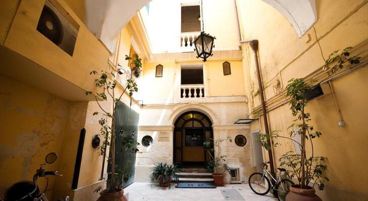 Azzurretta Bed & Breakfast