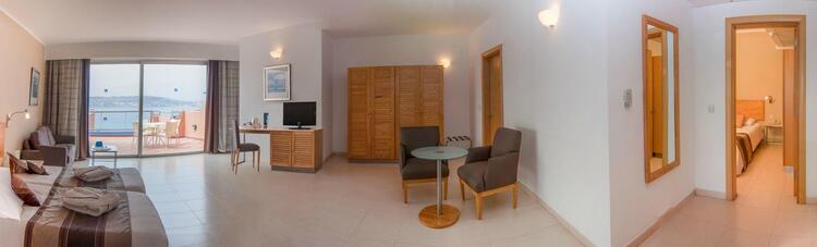 Dolmen Hotel Malta