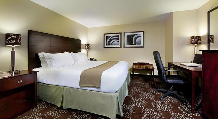 Holiday Inn Express & Suites Pittsburgh West - Green Tree, an IHG Hotel