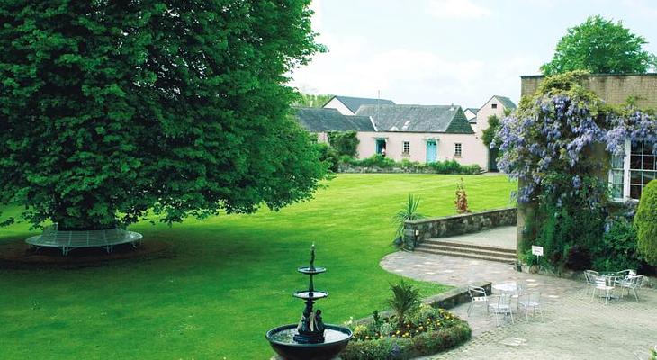 Dunadry Hotel And Gardens