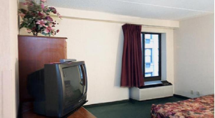 Hampton Inn Cleveland-Downtown