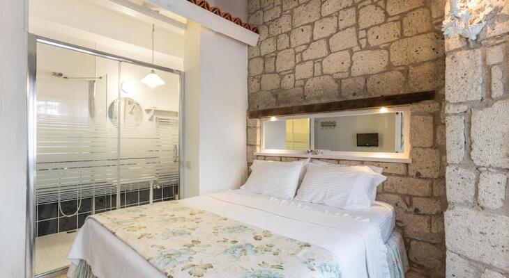 Asma Han Otel